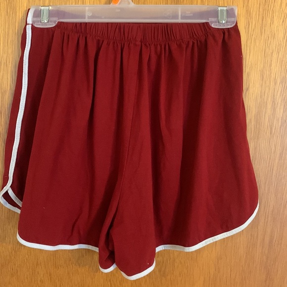 ROMWE shorts - Picture 2 of 3